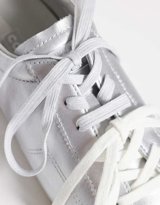 Converse Chuck Taylor Lo exklusiv bei ASOS Sneaker mit doppelter Schnürung in Silber, 3 von 5