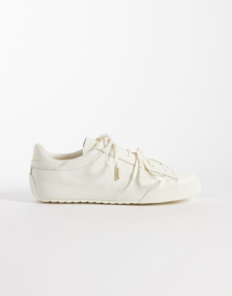 Converse Chuck Taylor Lo Ox leather sneakers with double laces in cream - view 1