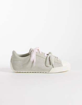 Chuck Taylor Lo - Sneaker in Grün mit zwei Paar Schnürsenkel-Rosa Rosa 41