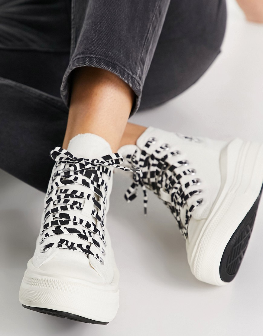 Converse - Chuck Taylor Move - Hvide sneakers med snørebånd med zebraprint-Sort