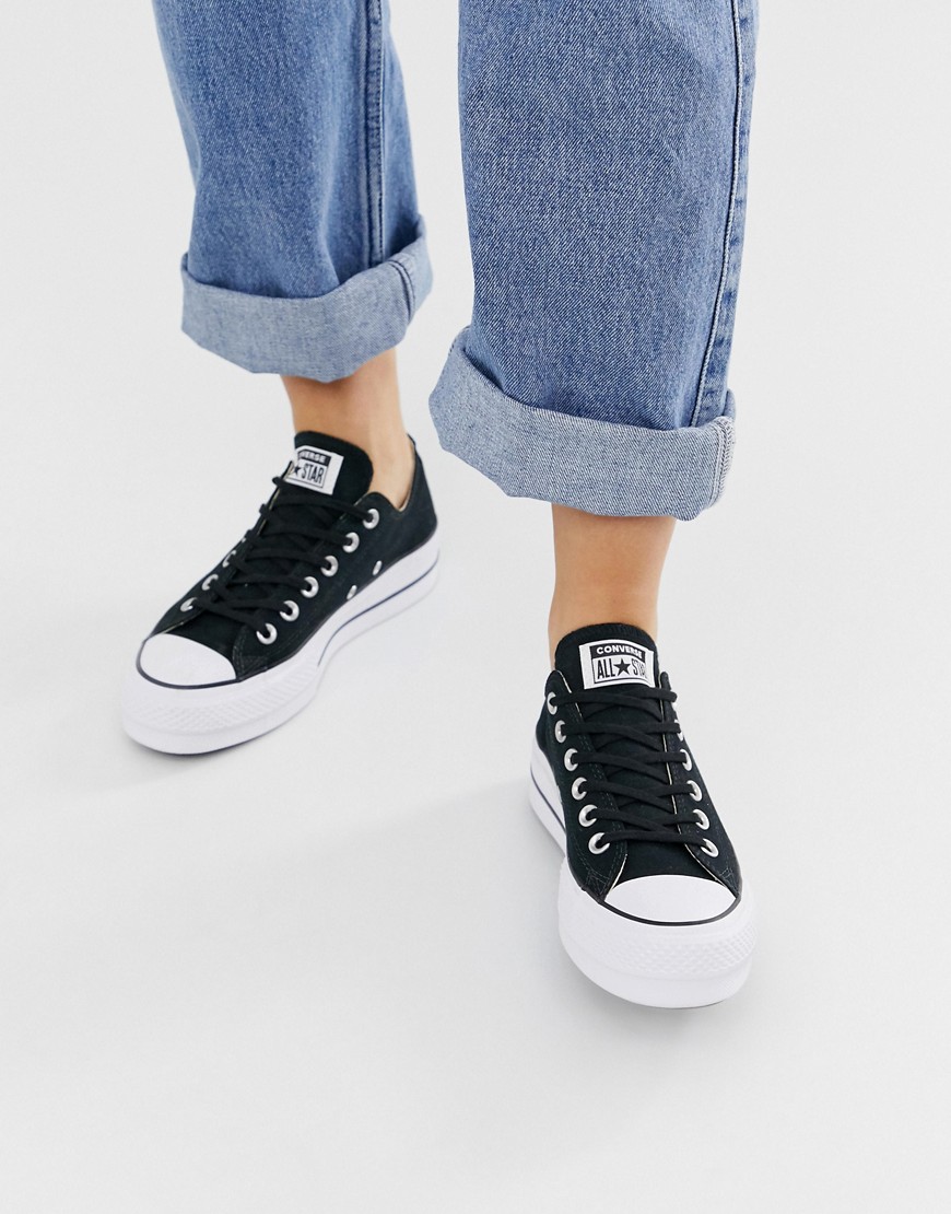 Converse – Chuck Taylor Ox – Svarta platåsneakers