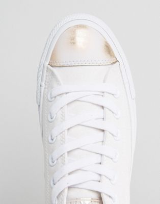 Converse Chuck Taylor Trainers In White With Metallic Toe Cap | ASOS