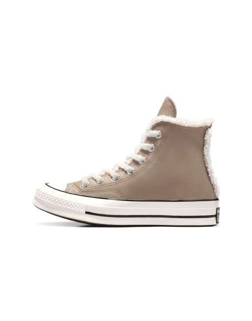 Converse Chuck 70 Hi Baskets montantes avec detail en tissu eponge Beige