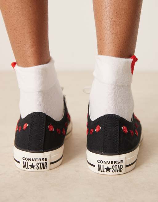 Converse Hearts Chuck Taylor Ox trainers in black with embroidered - Main Image