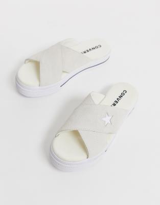 cream converse one star