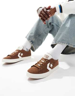 Converse - PL Vulc Pro Ox - Sneaker in Braun