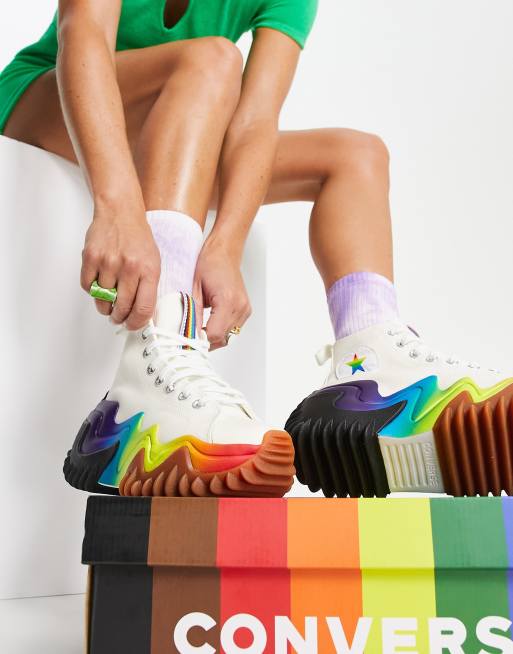 Converse Pride Run Star Motion Baskets montantes semelle plateforme Blanc arc en ciel