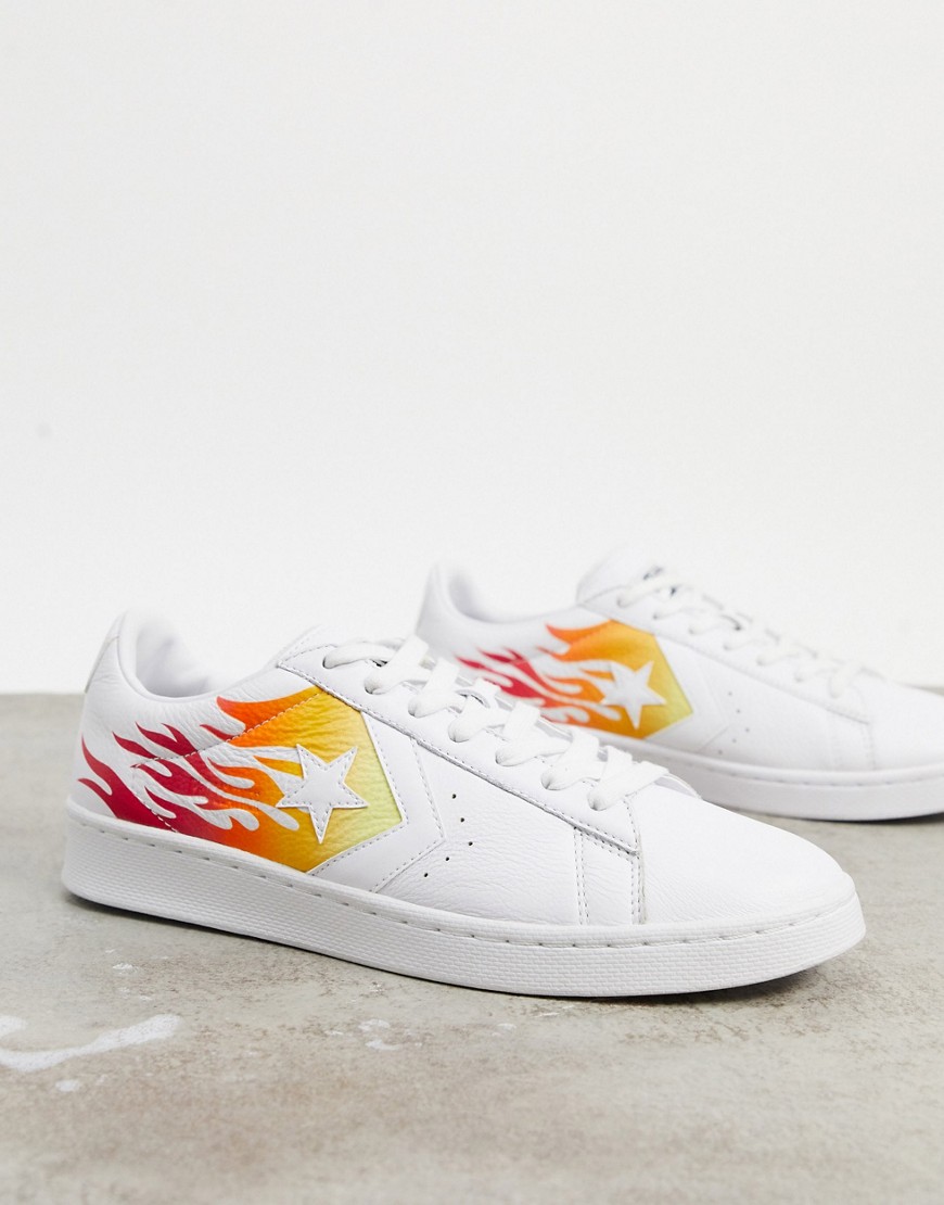 Converse Pro - Sneakers in pelle con fiamma bianche-Bianco
