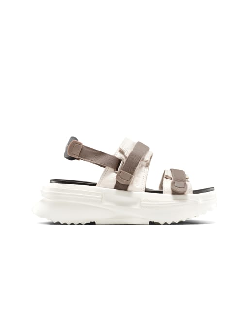 Converse – Run Star CX Easy On – Utility-Sandalen in Light Dune, Vintage Cargo und Egret
