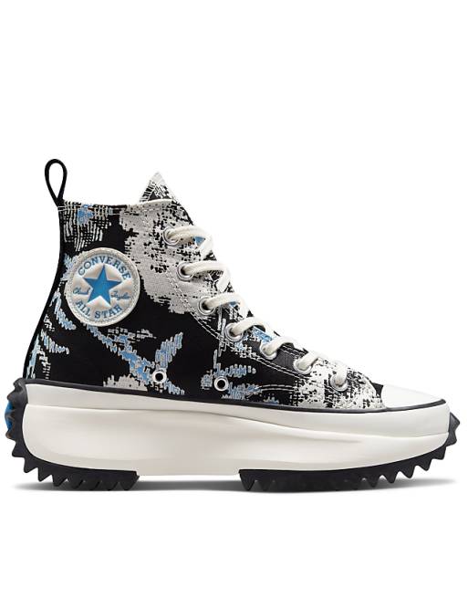 Converse Run Star Hike Hi Hybrid Floral jacquard canvas platform sneakers in university blue Converse Run Star Hike Hi Hybrid Floral jacquard canvas platform sneakers in university blue