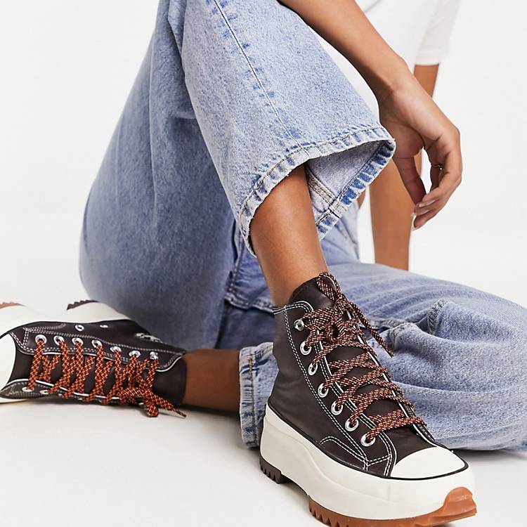Converse Run Star Hike trainers with hiking laces in dark brown | ASOS