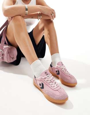 Converse - Run Star Ox - Sneaker in Rosa und Marineblau