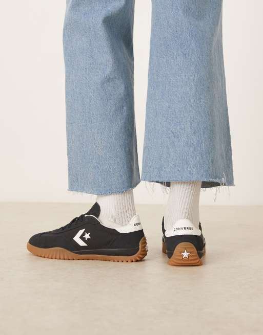 Converse Run Star sneakers in black, 3 of 5