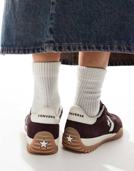 Converse Run Star sneakers in burgundy, 3 of 5