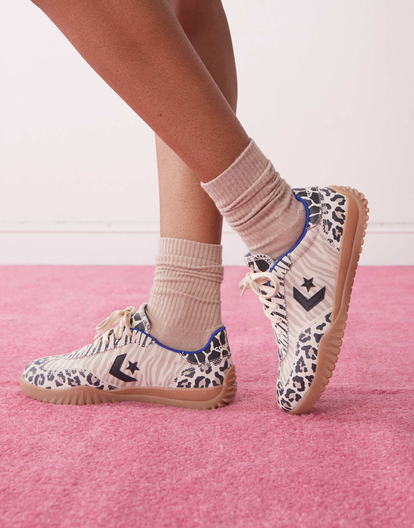 Кроссовки Converse Run Star с леопардовым принтом