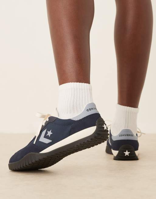 Converse Run Star sneakers in navy, 3 of 5
