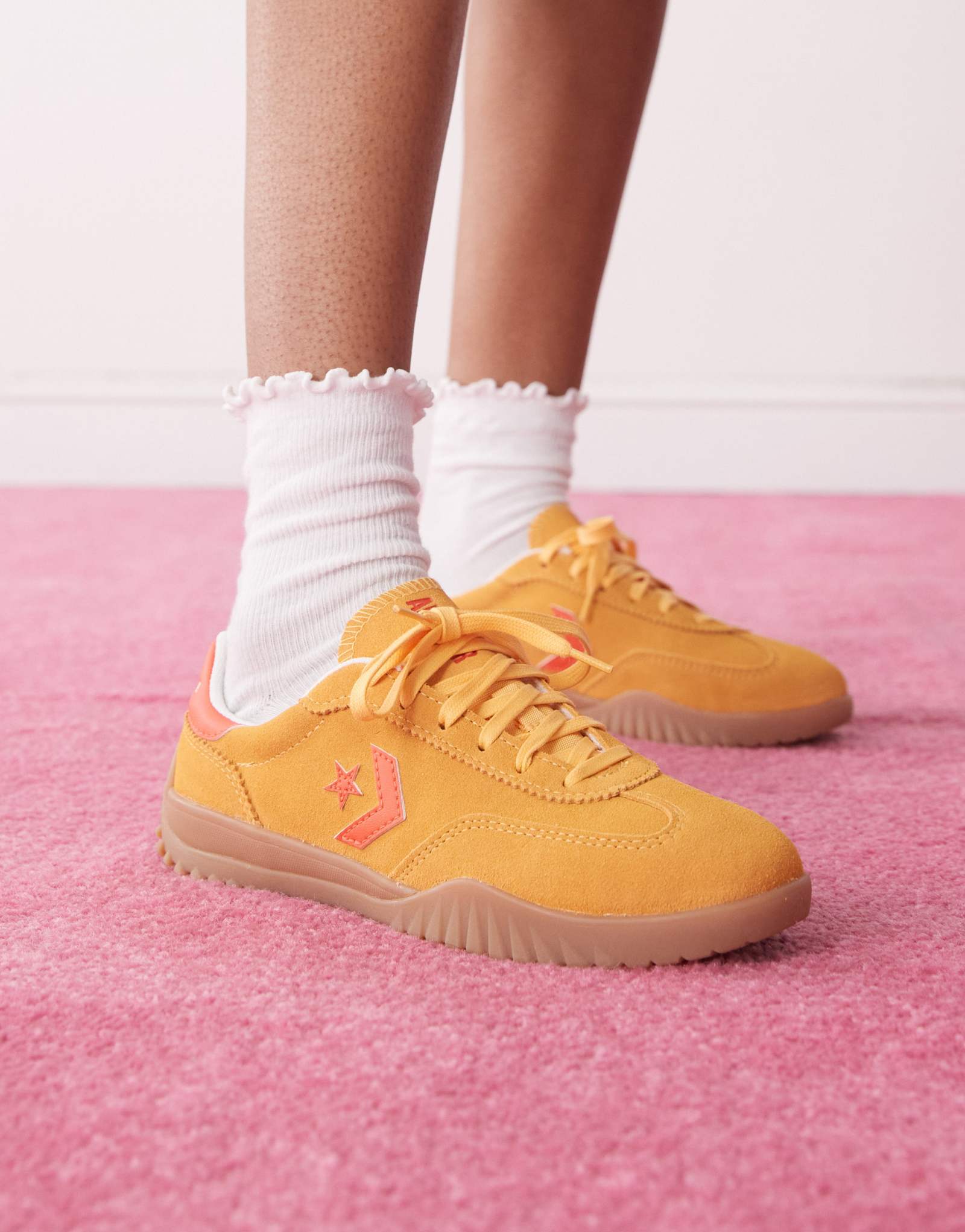 Кроссовки Converse Run Star оранжевого и красного цветов