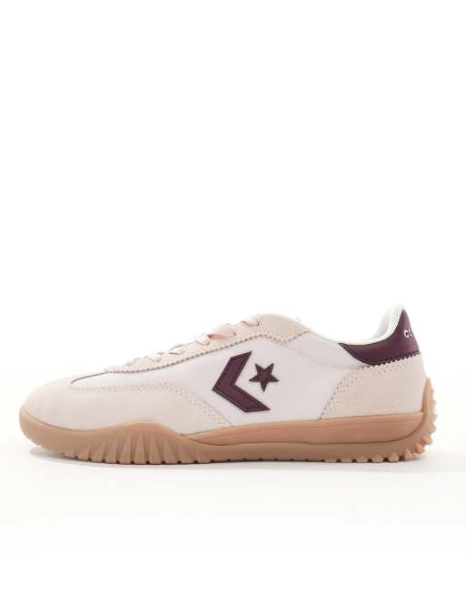Converse Run Star trainers in pink