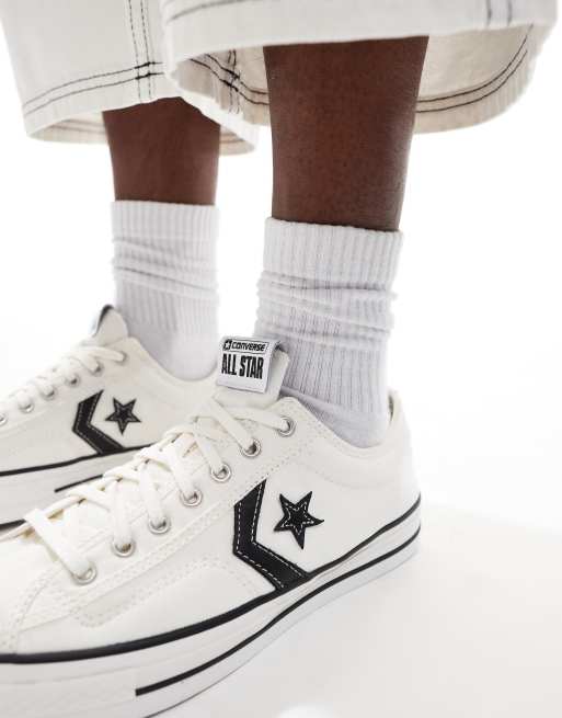 Converse Star Player 76 Ox Premium Sneakers in tela bianche con dettagli neri ASOS