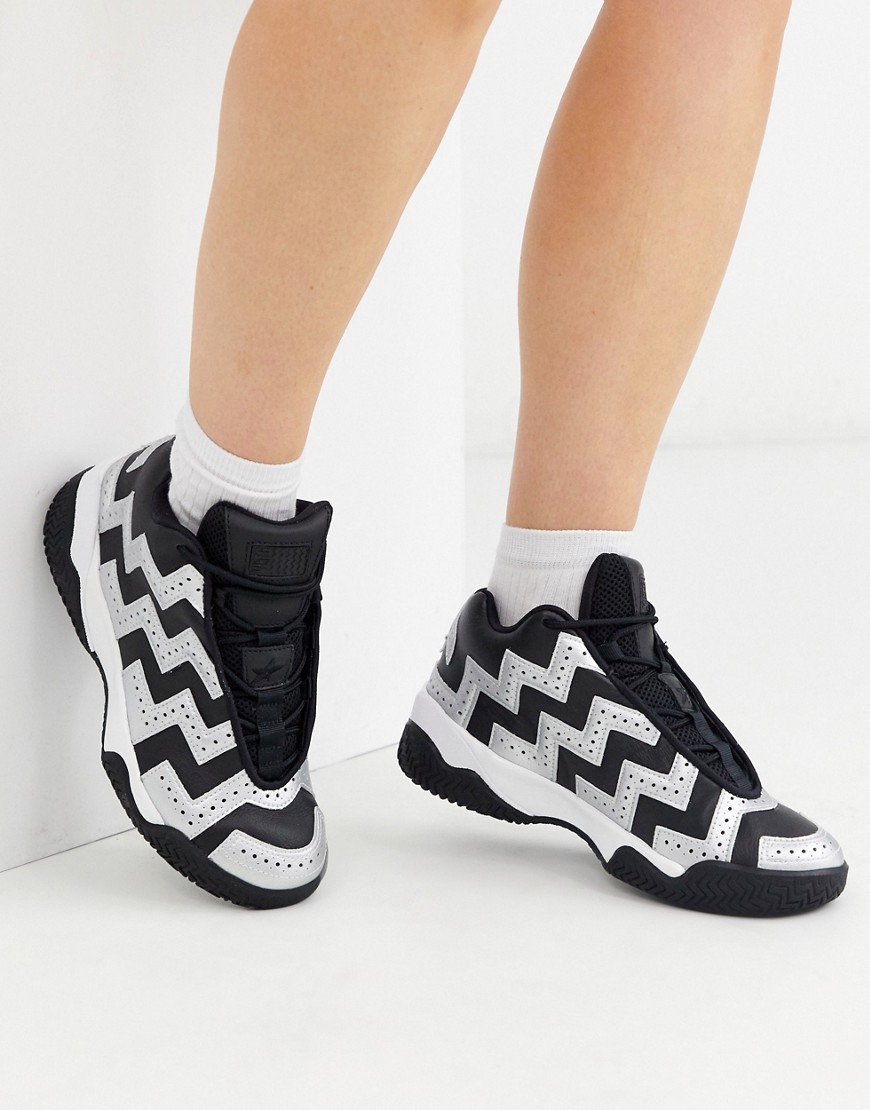 Converse - Voltage - Sneakers in zwart en zilver