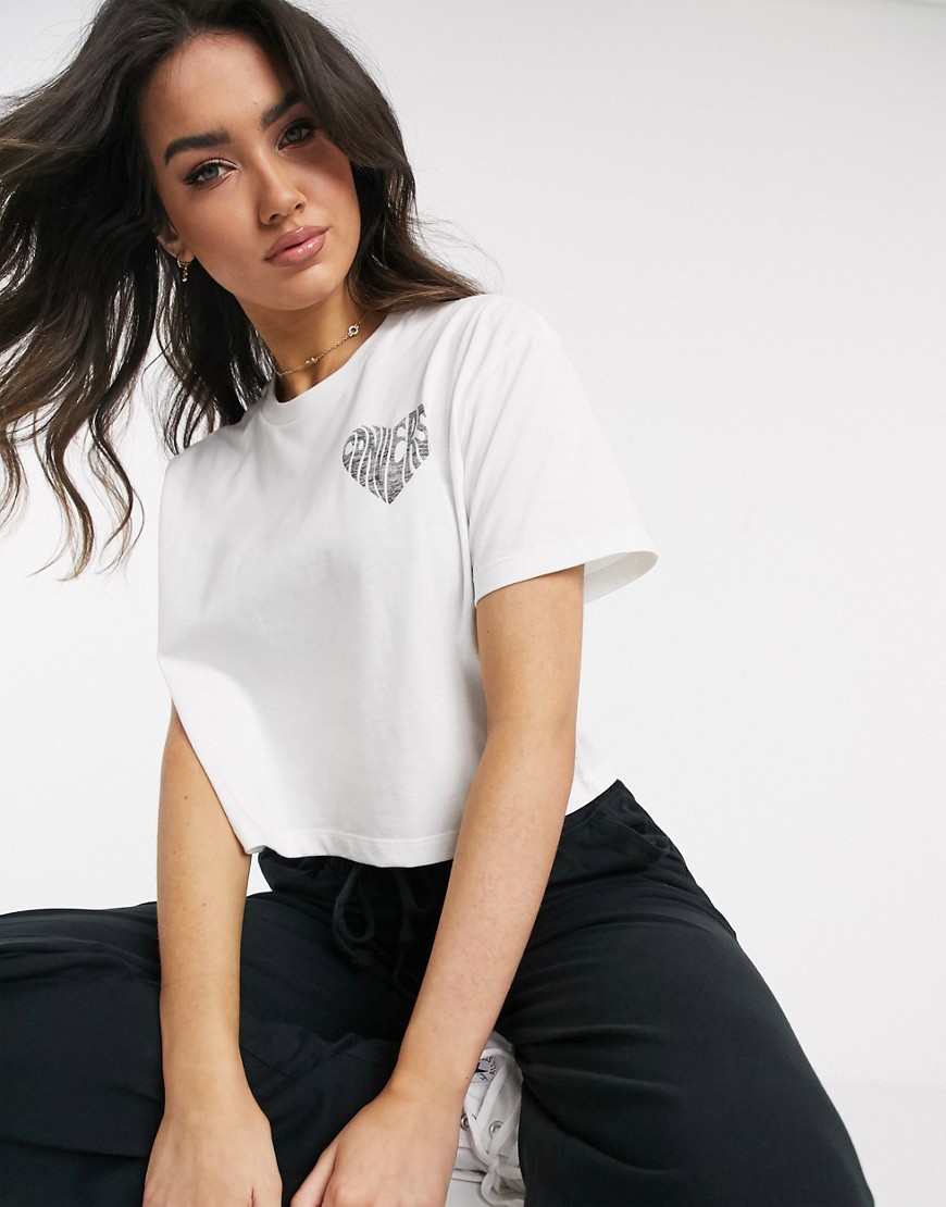 Converse Washed Heart Logo Cropped T-shirt In White | ModeSens