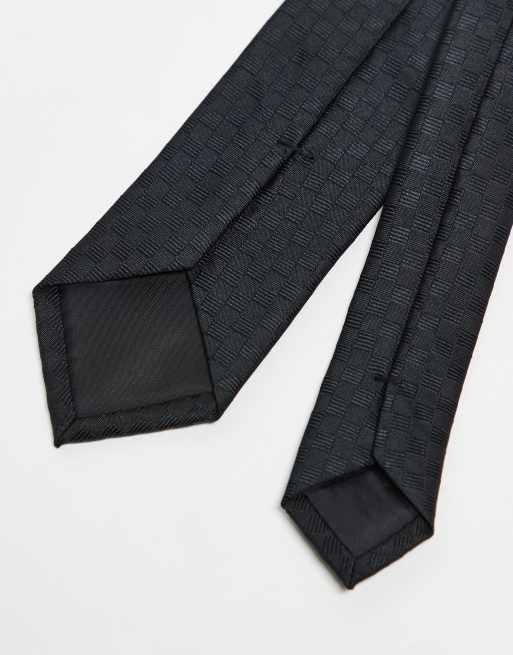 Corbata negra estrecha con detalle de pasador de ASOS DESIGN, 2 de 3