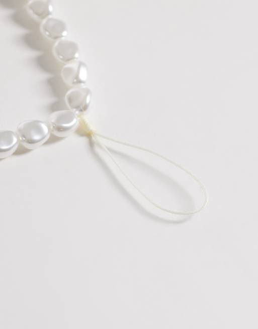 Correa para teléfono con diseño de perlas de imitación de ASOS DESIGN, 3 de 3