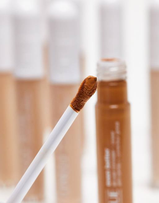 Corrector Even Better All-Over Concealer + Eraser de Clinique, 2 de 4