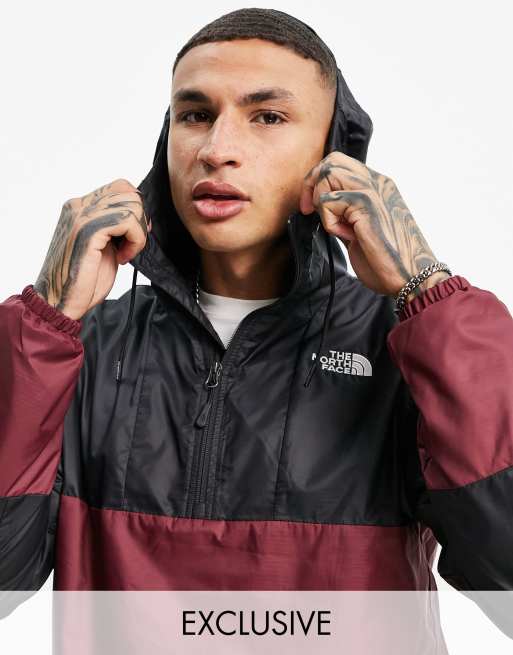 Felicidades mezcla Año Cortavientos burdeos exclusivo en ASOS de The North Face | ASOS