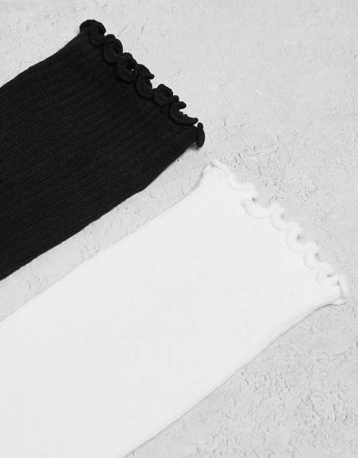 Cotton On 2 pack the perfect pair frill trim rib knit crew socks in black and white, 2 of 3