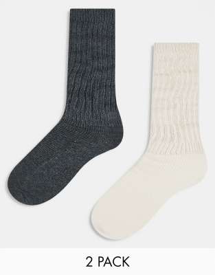 Cotton On - 2er-Pack geraffte Socken im Stil der 90er in Ecru und Anthrazit-Grau