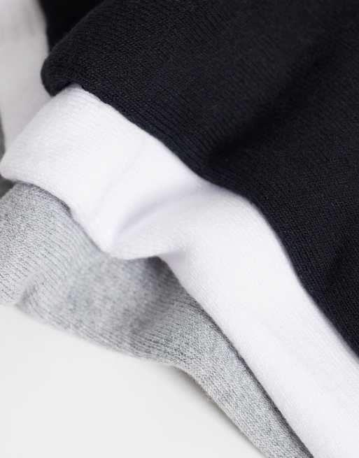 Cotton On 3 pack essential crew socks , 3 of 3
