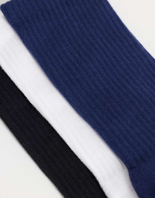 Cotton On 3 pack essential crew socks , 3 of 3