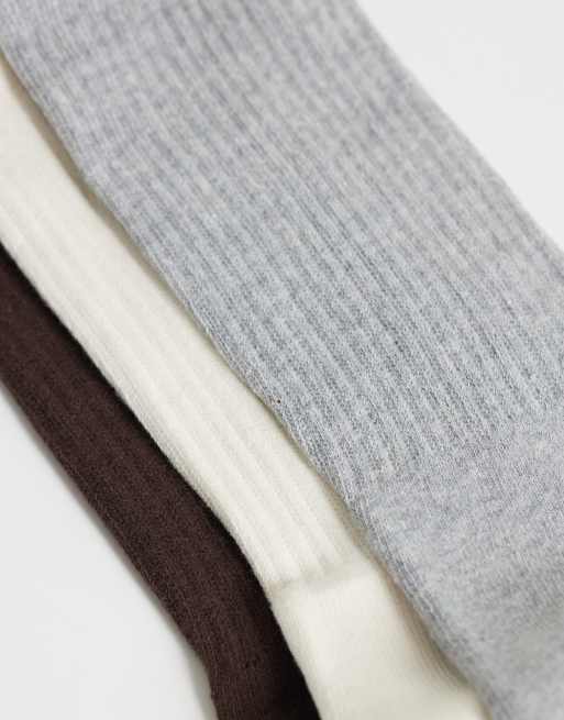Cotton On 3 pack essential crew socks , 2 of 3