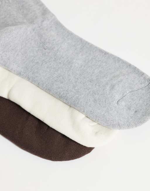 Cotton On 3 pack essential crew socks , 3 of 3