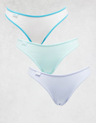 Cotton On - 3er-Pack gerippte Bikini-Fit-Slips in Grün, Weiß und Blau-Bunt