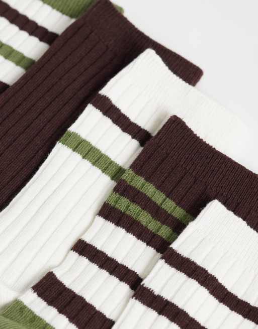 Cotton On 5er-Pack feine Rippensocken mit Rundhalsausschnitt in dunklem Eichenmoos-Achat-Streifenmuster, 2 von 3