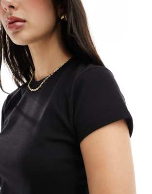 Cotton On 90s baby tee in black 