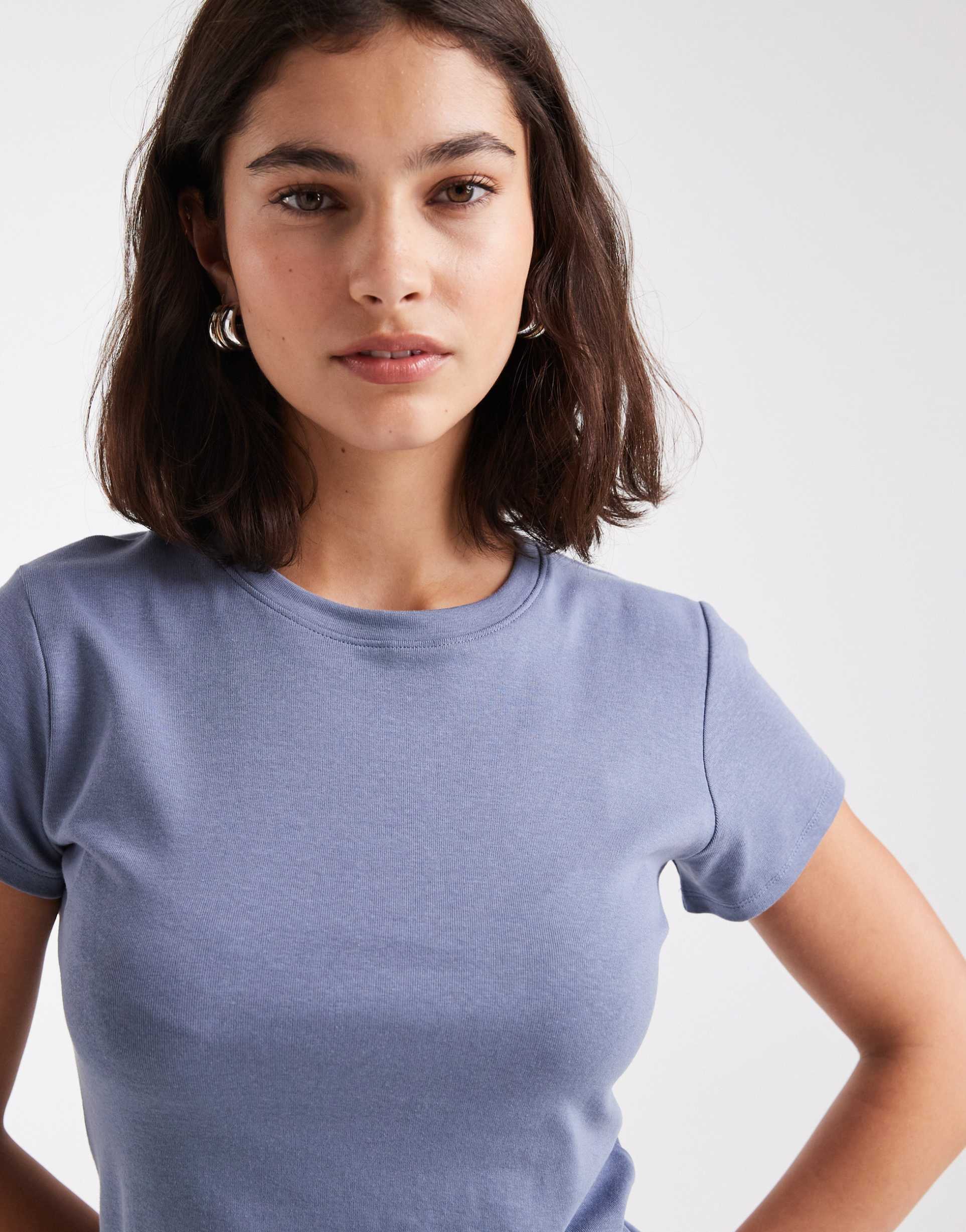 cotton on 90s baby tee in weathered blue