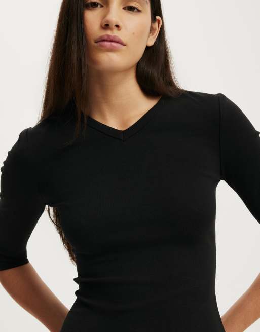 Cotton On 90s v neck ¾ sleeve in black, 3 of 4