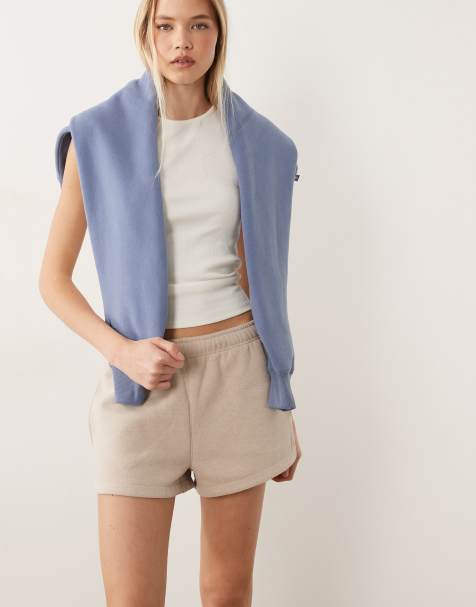 Cotton On – Active – Flauschige Basic-Shorts in meliertem Sesambeige - view 1