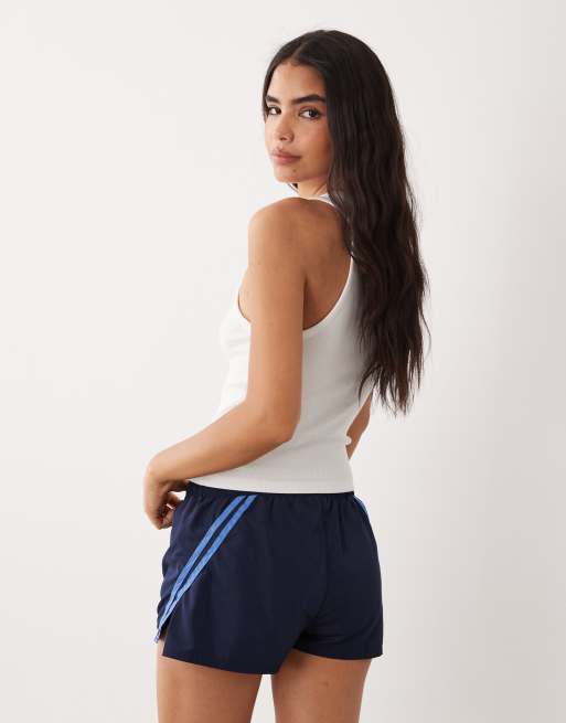 Cotton On – Active – Granatowe krótkie szorty z tkaniny, 2 z 5