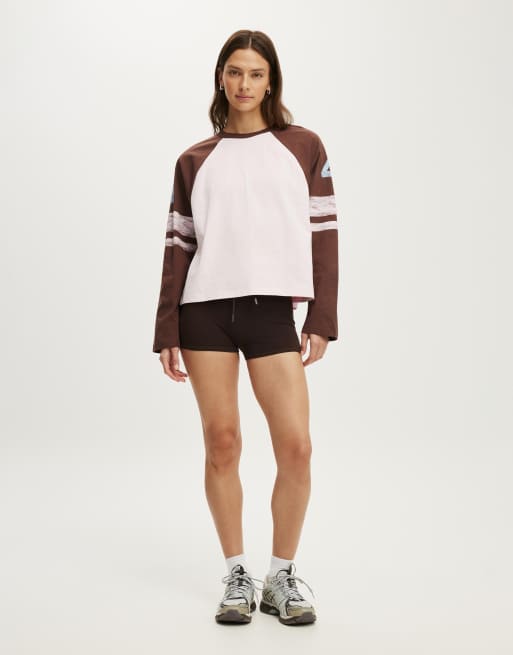 Cotton On Active graphic raglan tee in pink, 3 of 4