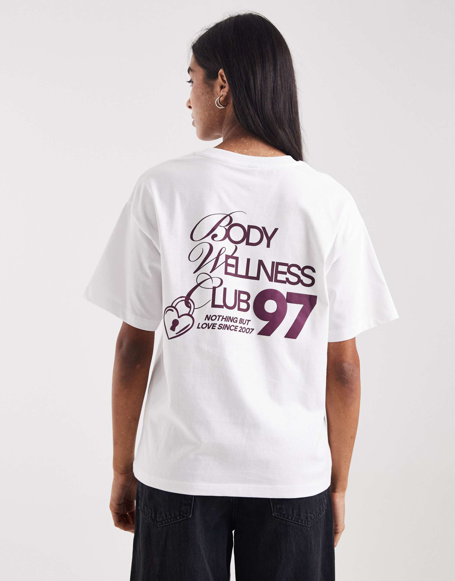 cotton on active graphic t-shirt in white