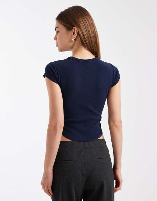 Cotton On - Active - Marineblå baby-T-shirt med kurvet sømkant, 3 af 4