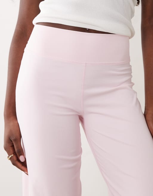 Cotton On Active - pantalón de pernera ancha ultrasuave en cherry dream, 3 de 5