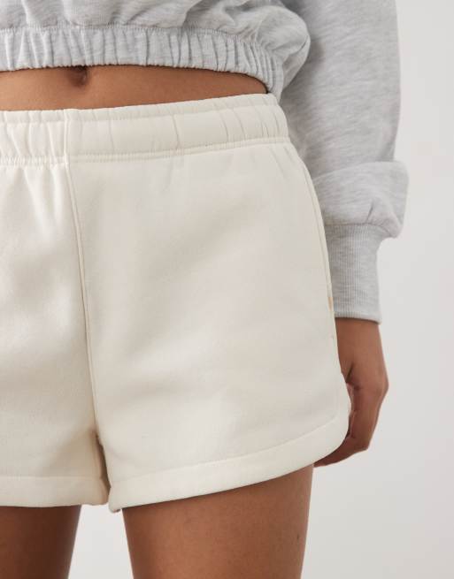 Cotton On - Active Push - Pantaloncini corti classici color latte di cocco, 5 di 5
