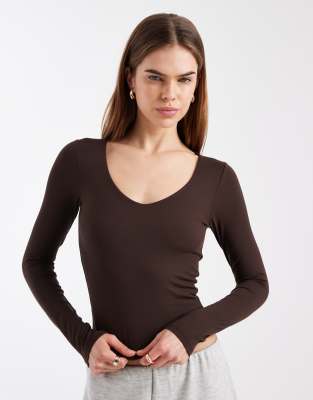 Cotton On Active Ultra Soft Scoop Neck Long Sleeve Top In Brown