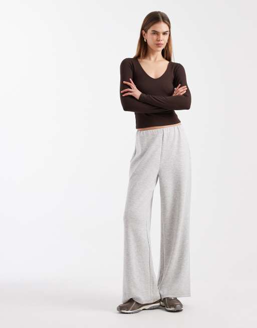 Cotton On active ultra soft scoop neck long sleeve top in french roast, 2 of 4
