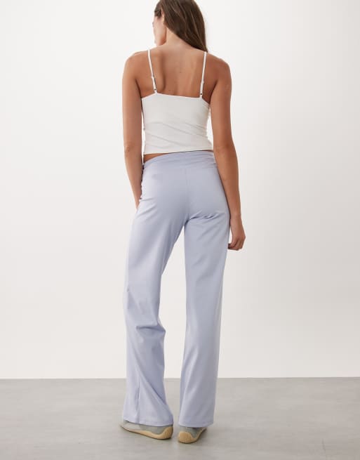 Cotton On active ultra soft tie front bootleg pant in violet blue, 2 of 5